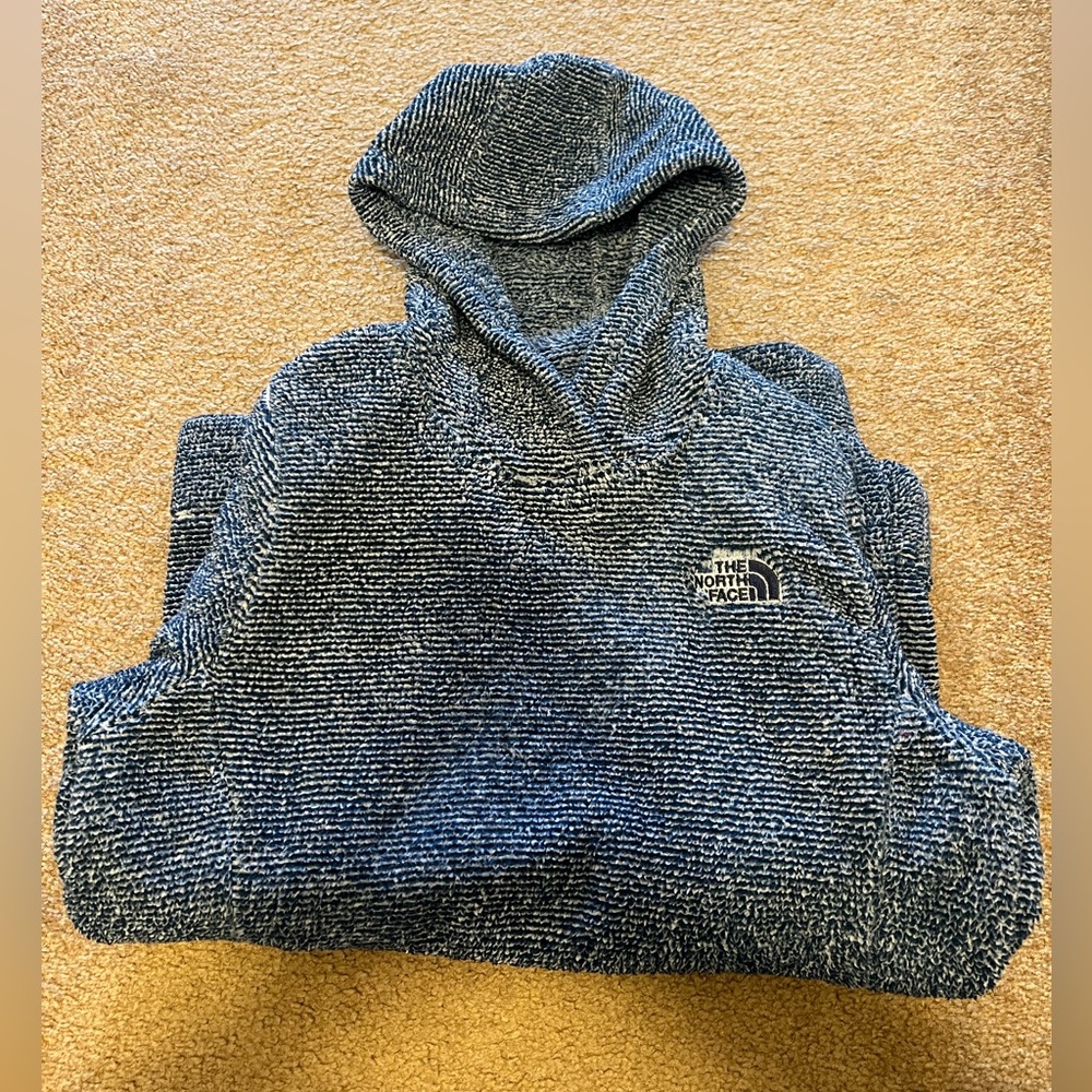 Sweater the north face